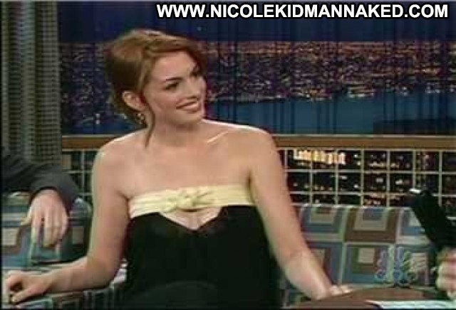 Anne Hathaway Late Night With Conan O Brien Stunning Slender