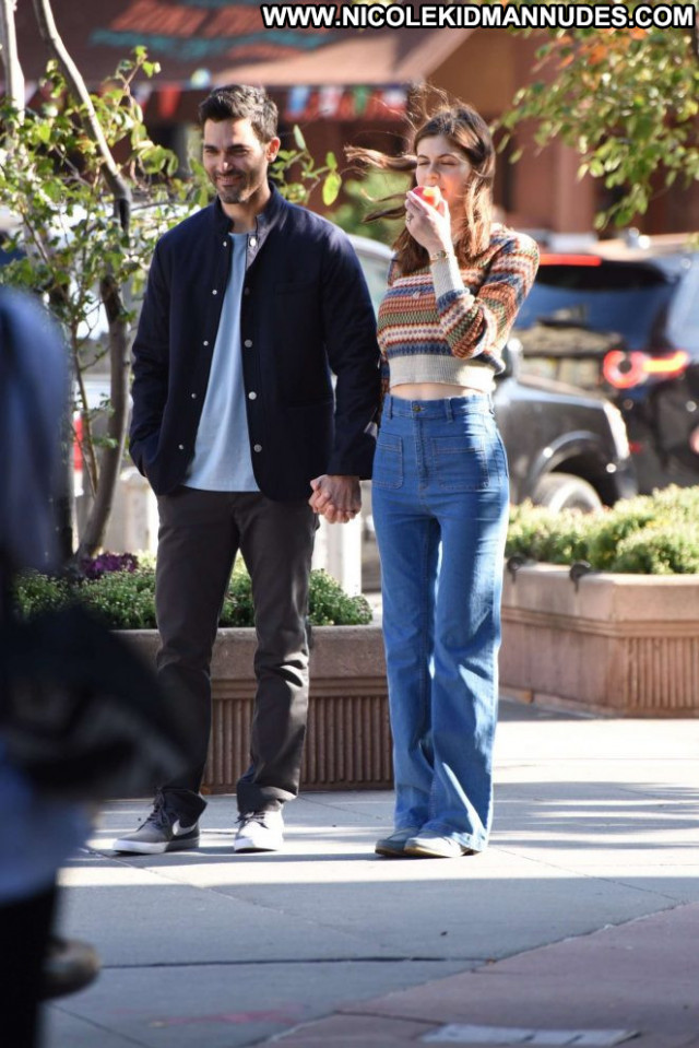 Alexandra Daddario A Secret Celebrity Paparazzi New York Beautiful