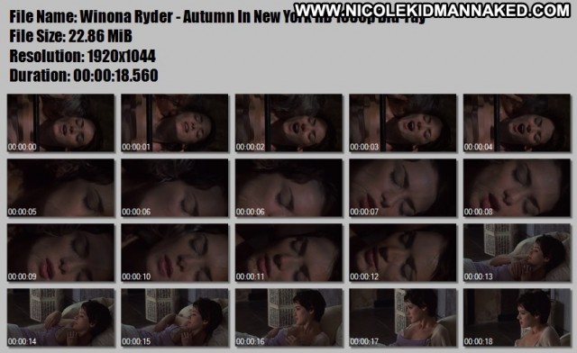 Winona Ryder Automn In New York Posing Hot Celebrity