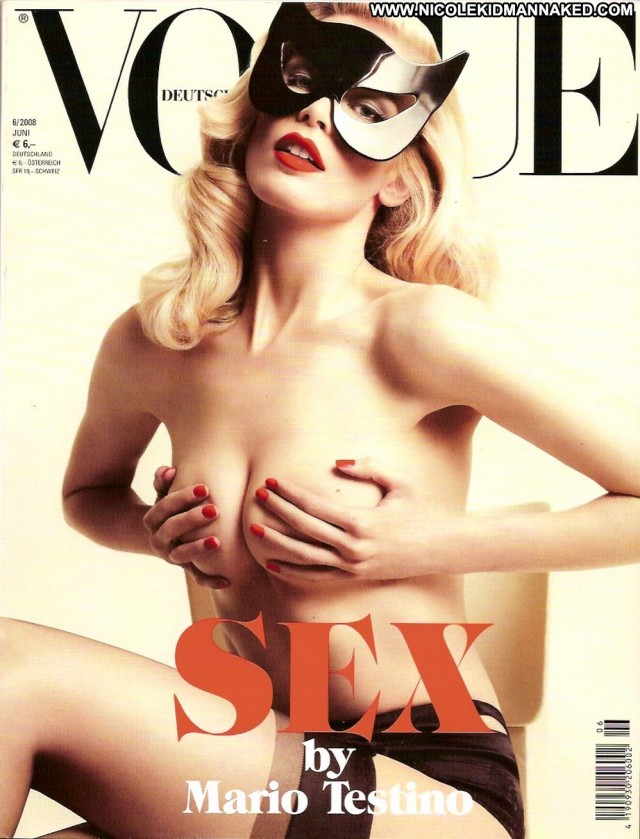 Claudia Schiffer Nude Sexy Scene Vogue Germany June 2008 Hot