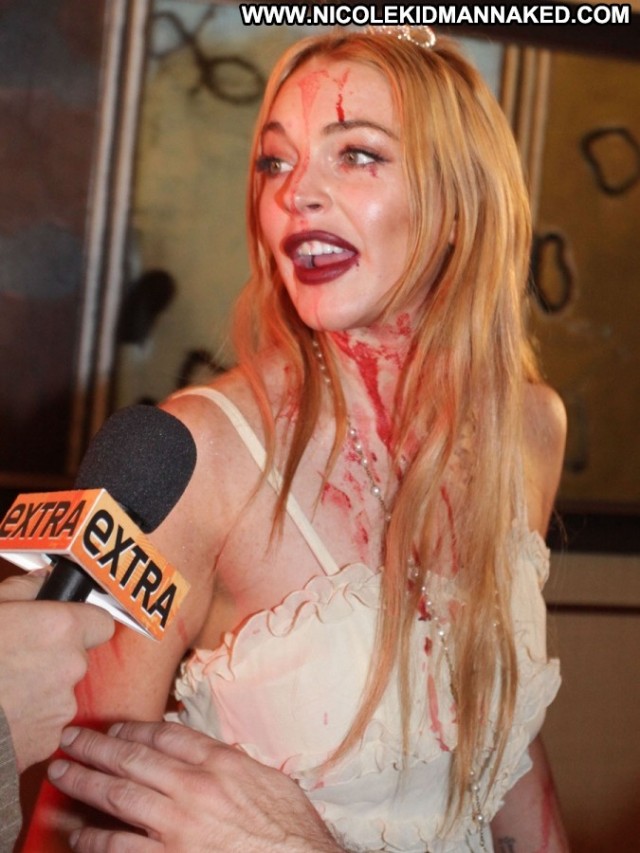 Lindsay Lohan Halloween Party Halloween Resort Party Babe