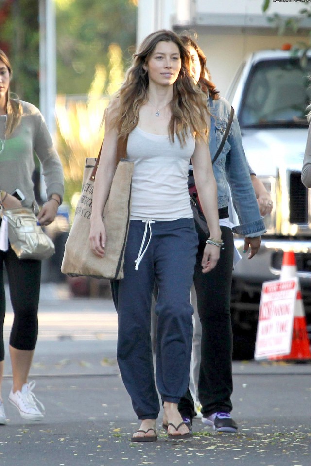 Jessica Biel Los Angeles Candids Posing Hot Beautiful High Resolution