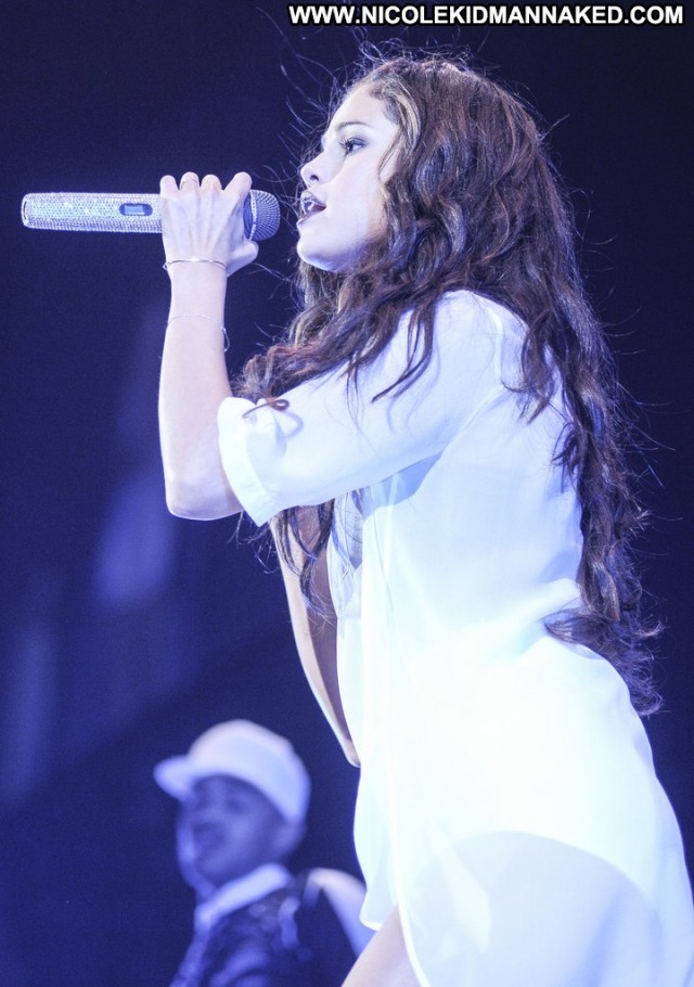 Selena Gomez Babe Posing Hot Beautiful Celebrity High Resolution Sexy Selena Gomez Babe Posing Hot Beautiful Celebrity High Resolution Sexy