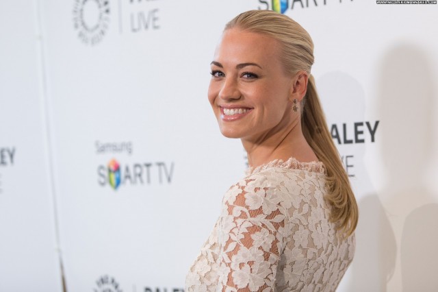 Yvonne Strahovski Beverly Hills High Resolution Beautiful