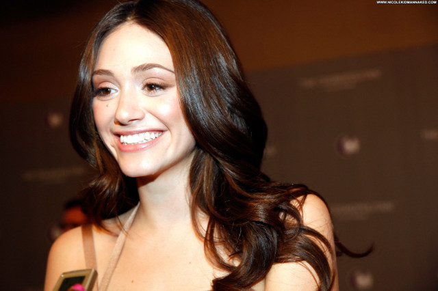 Emmy Rossum Las Vegas Babe Posing Hot High Resolution Beautiful