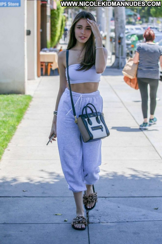 Crop Top Beverly Hills Paparazzi Celebrity Babe Beautiful Posing Hot