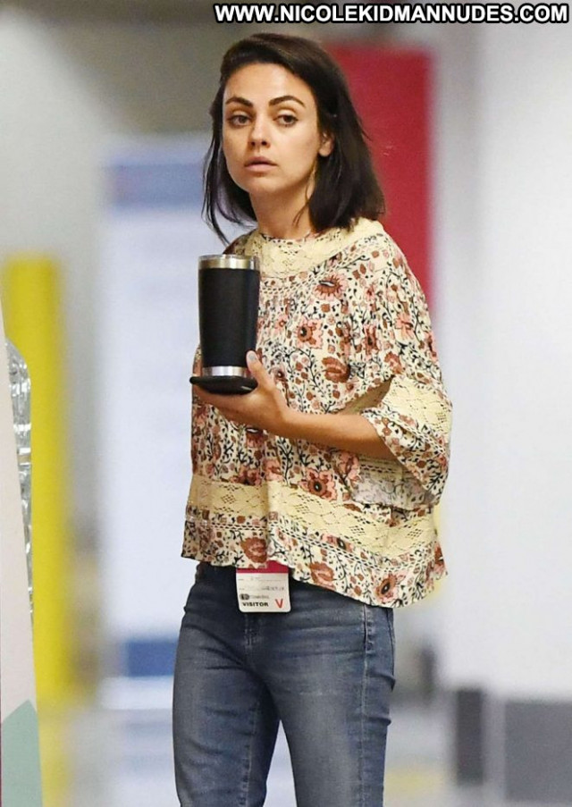 Mila Kunis Beverly Hills Paparazzi Beautiful Babe Hospital Celebrity