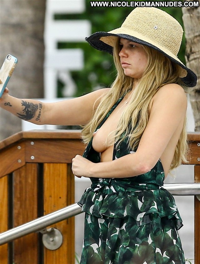 Chanel West Coast The Beach Nipples Big Tits Posing Hot Beautiful