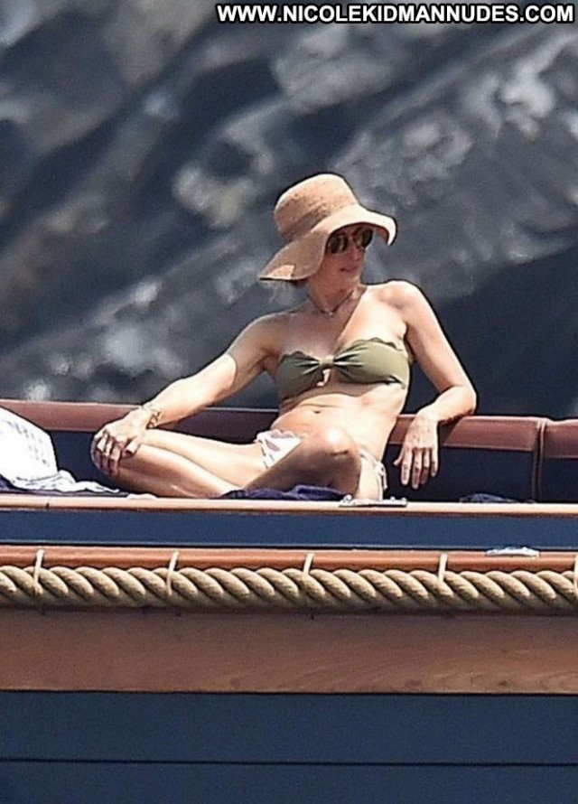 Gillian Anderson Babe Posing Hot Beautiful Bikini Celebrity