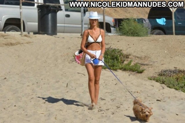 Victoria Hervey Malibu Beach Paparazzi Malibu Candids Mali Posing Hot