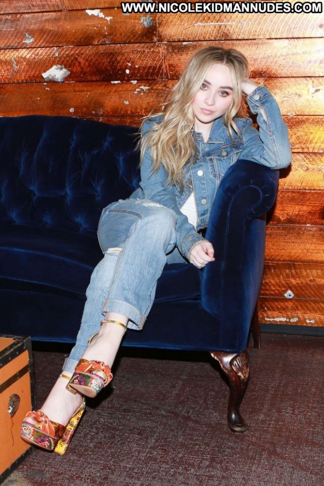 Sabrina Carpenter Los Angeles Beautiful Los Angeles Babe Celebrity