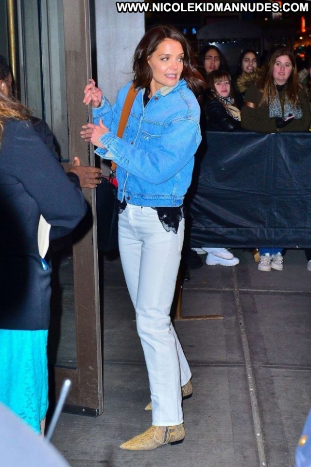 Katie Holmes New York Beautiful New York Paparazzi Posing Hot Babe