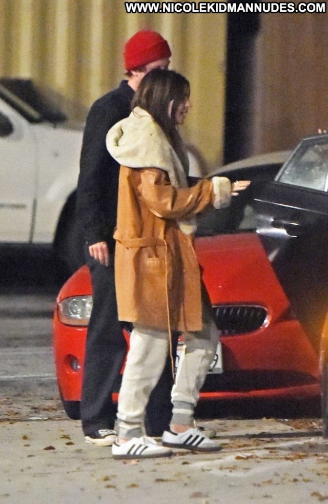 Emily Ratajkowski No Source  Babe Posing Hot Celebrity Paparazzi Club