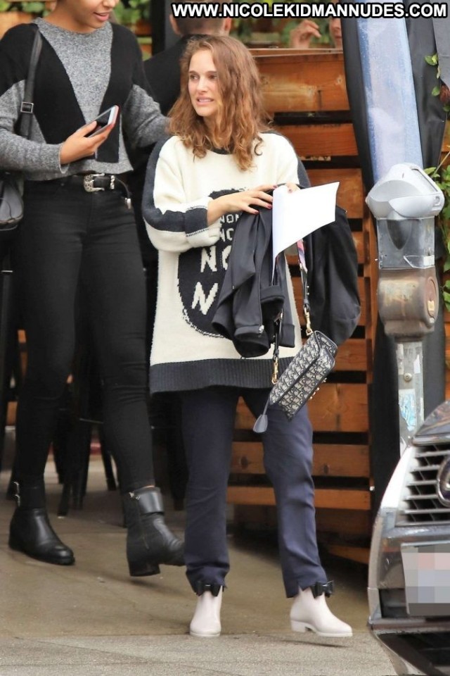Natalie Portman Los Angeles  Paparazzi Angel Babe Beautiful Posing