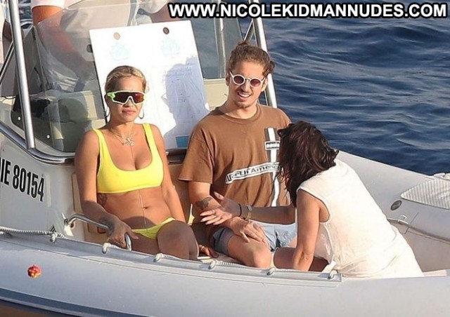 Rita Ora No Source  Beautiful Bikini Celebrity Posing Hot Paparazzi