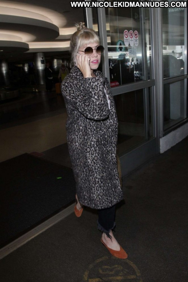 Carly Rae Jepsen Lax Airport Babe Paparazzi Posing Hot Celebrity Lax