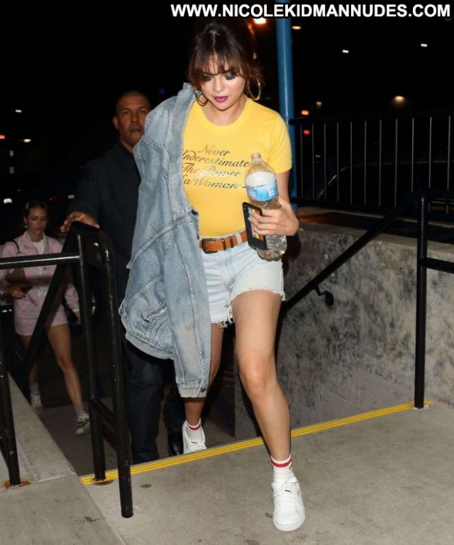 Selena Gome No Source Babe Celebrity Beautiful Paparazzi Shorts