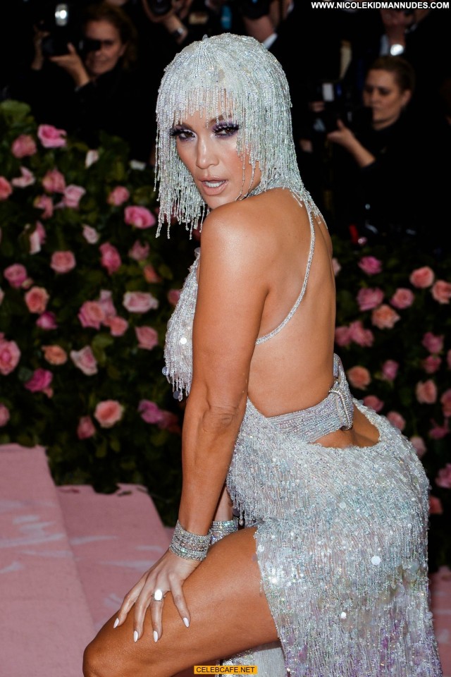 Jennifer Lopez No Source  Posing Hot Babe Legs Beautiful Celebrity