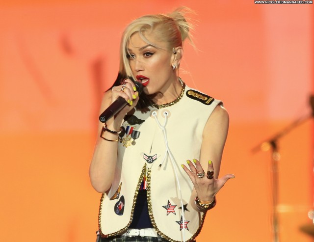 Gwen Stefani Las Vegas Posing Hot Usa High Resolution Babe Celebrity