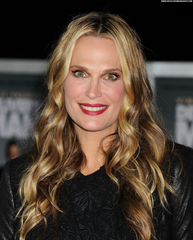 Molly Sims No Source Babe High Resolution Posing Hot Beautiful