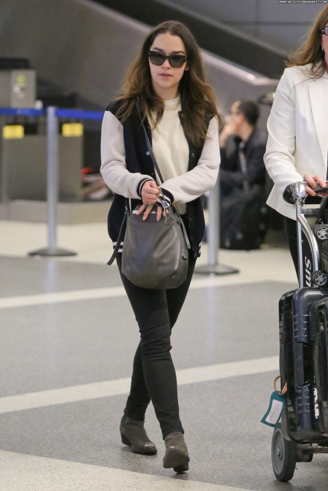 Emilia Clarke Lax Airport Posing Hot Celebrity Lax Airport High