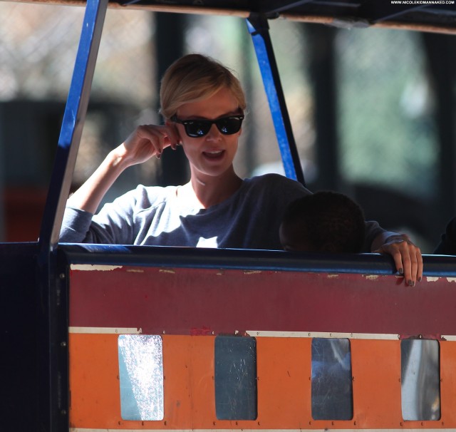 Charlize Theron No Source Beautiful Celebrity Posing Hot Babe High