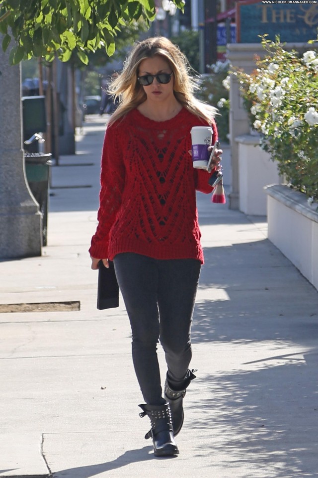 Kaley Cuoco Los Angeles Candids Celebrity Beautiful High Resolution