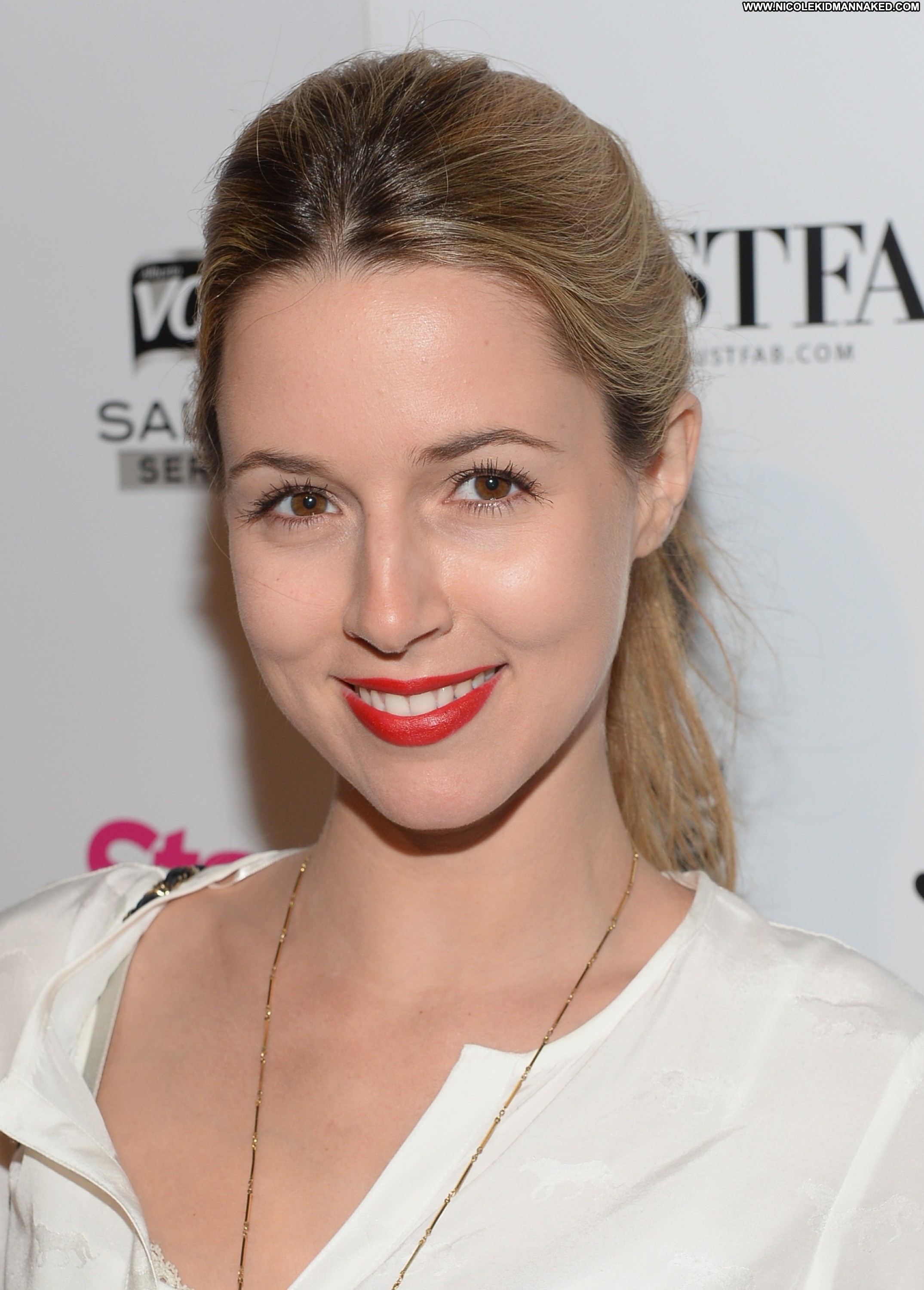 Alona Tal No Source Celebrity Beautiful Babe Posing Hot Hollywood High
