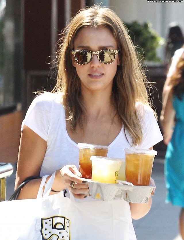 Jessica Alba Los Angeles Posing Hot Candids Celebrity Beautiful Babe