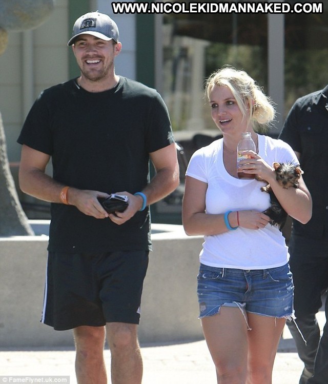 Britney Spears No Source Celebrity Beautiful Babe High Resolution
