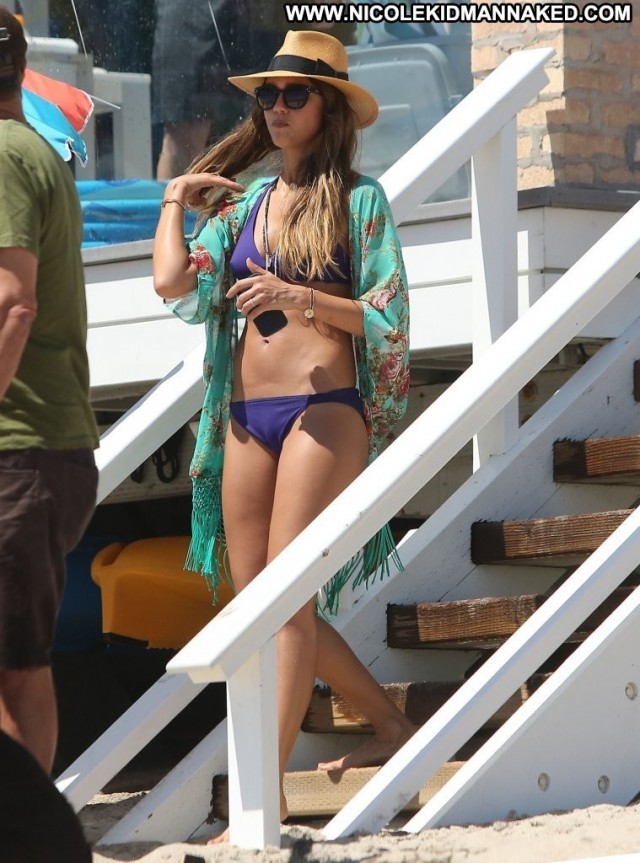 Jessica Alba No Source High Resolution Candids Babe Posing Hot Bikini