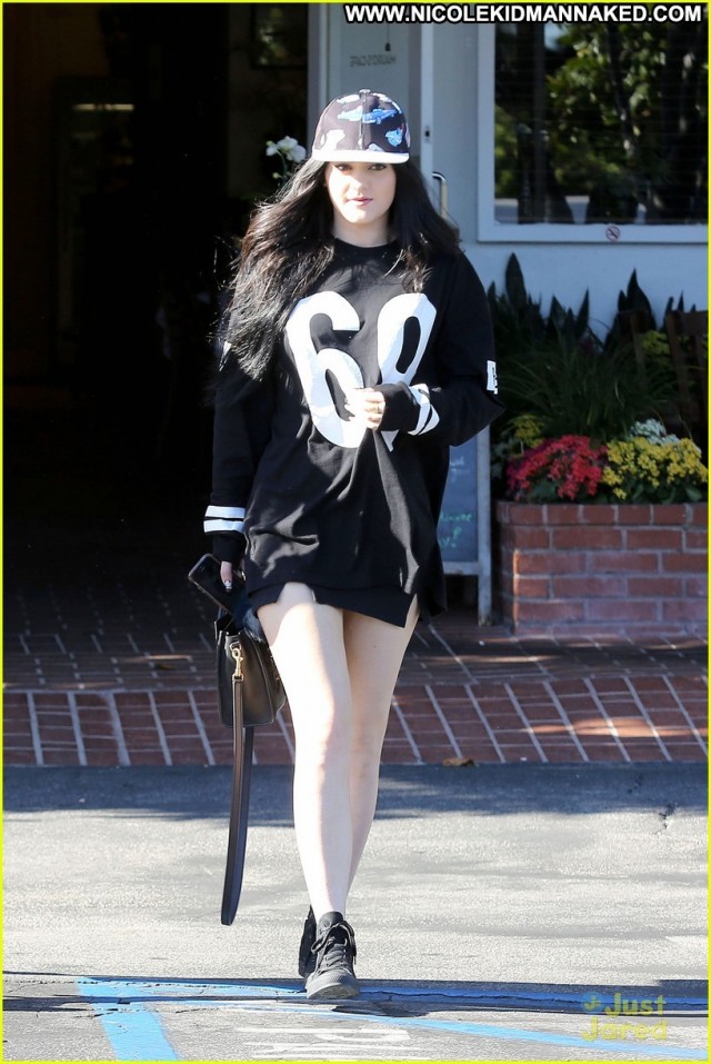 Kylie Jenner West Hollywood Shopping High Resolution Posing Hot