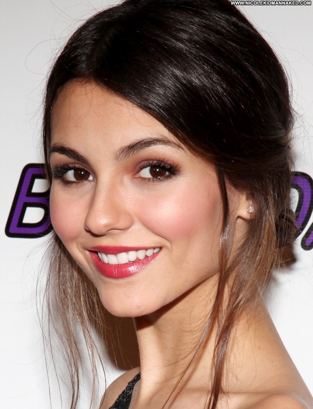 Victoria Justice Th Birthday Babe Celebrity Birthday Beautiful High