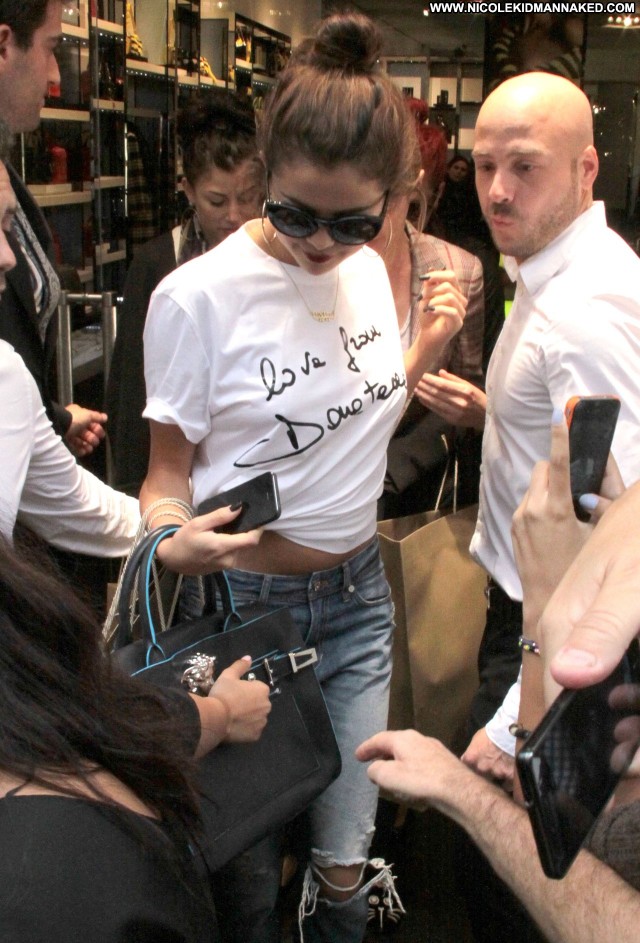 Selena Gomez No Source Babe Candids Posing Hot High Resolution