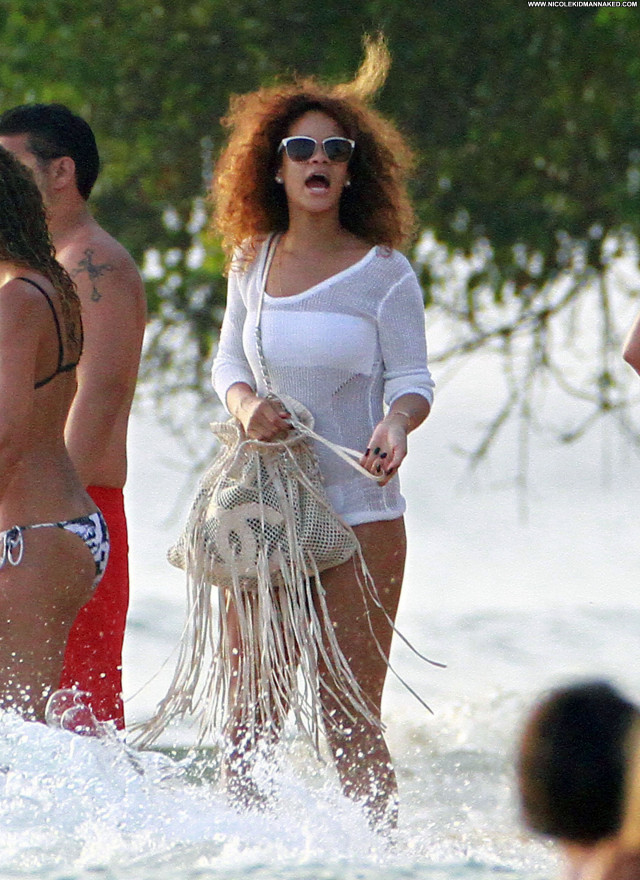 Rihanna No Source Celebrity Barbados Beach High Resolution Posing Hot