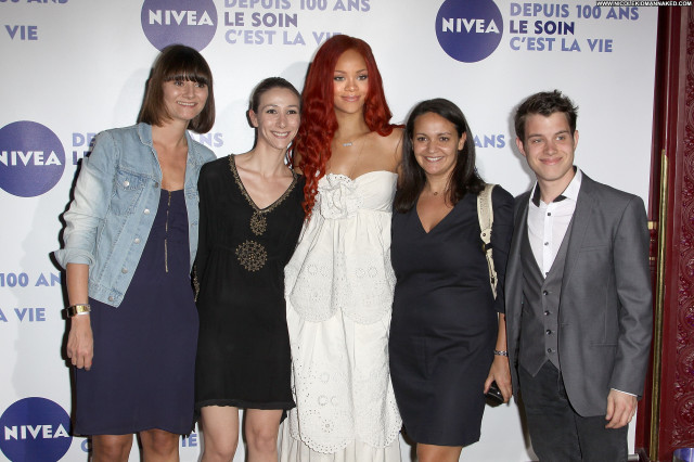 Rihanna No Source  Babe High Resolution Beautiful Paris Celebrity