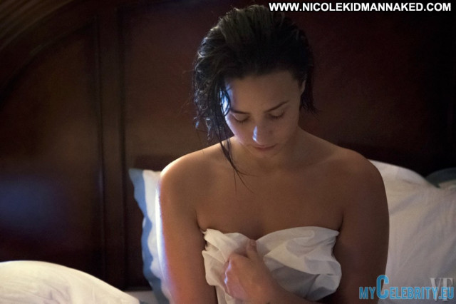 Demi Lovato S Magazine Photoshoot Babe Nude Posing Hot Beautiful Usa