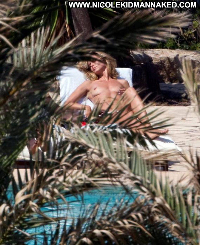 Heidi Klum No Source Posing Hot Usa Topless Babe Vacations Nice